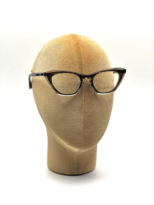 Blake Kuwahara, Frey, verde cipresso