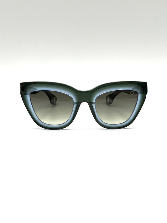 Blake Kuwahara, Hall, verde blu